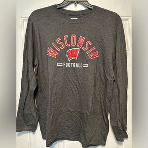 Wisconsin Badgers box seat men’s large long sleeve tshirt- nwot